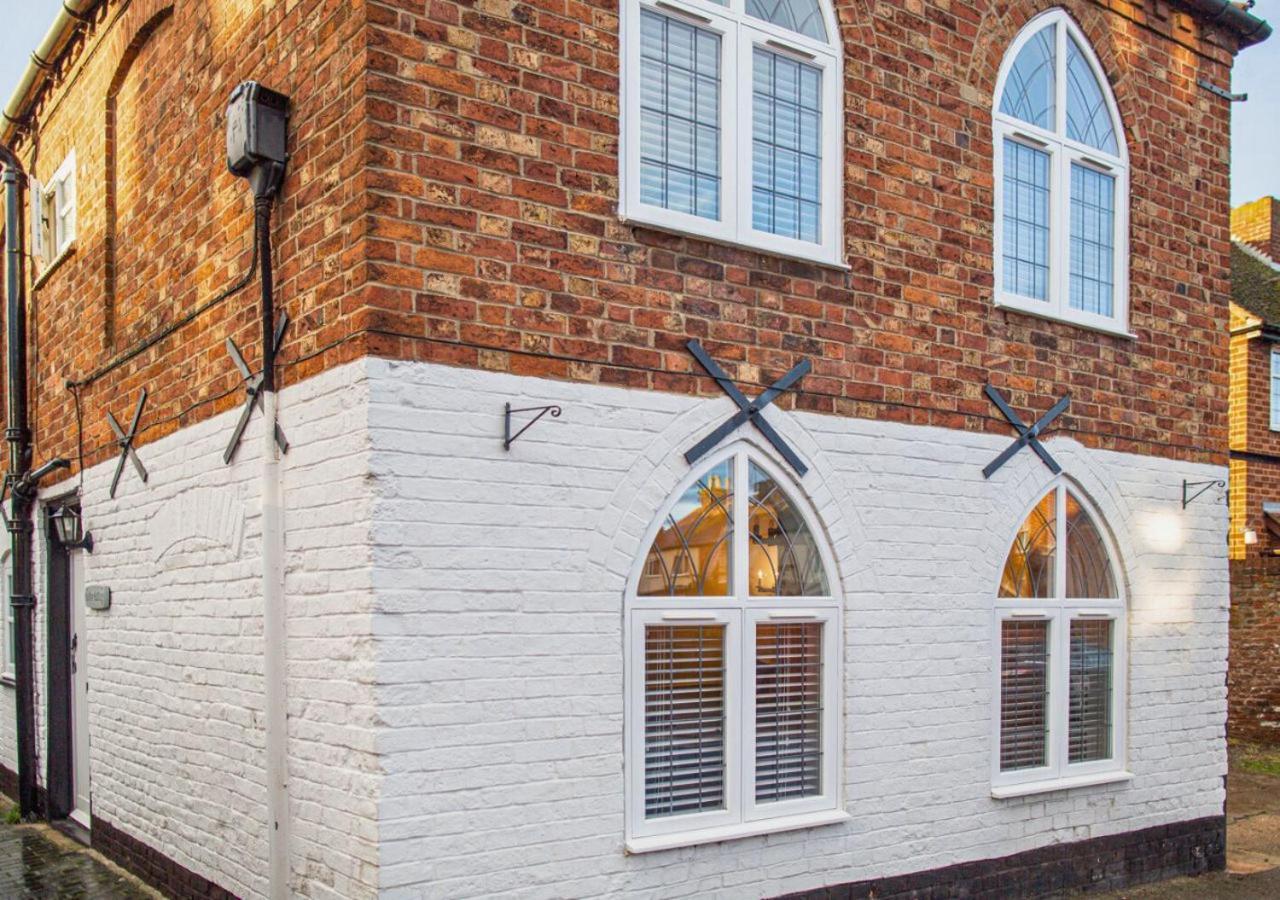 Villa Charming 2 Bed House In Tewkesbury Centre Extérieur photo