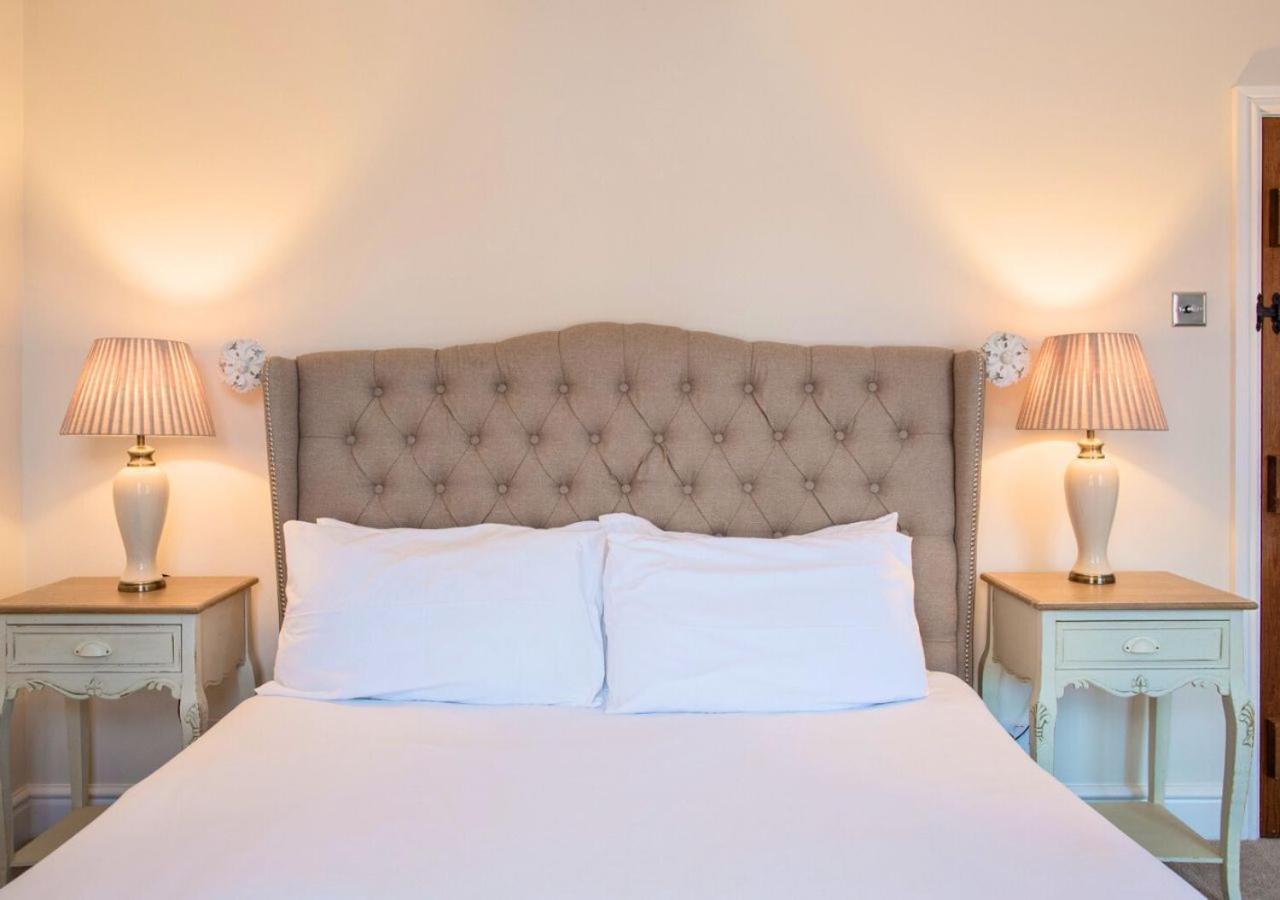 Villa Charming 2 Bed House In Tewkesbury Centre Extérieur photo